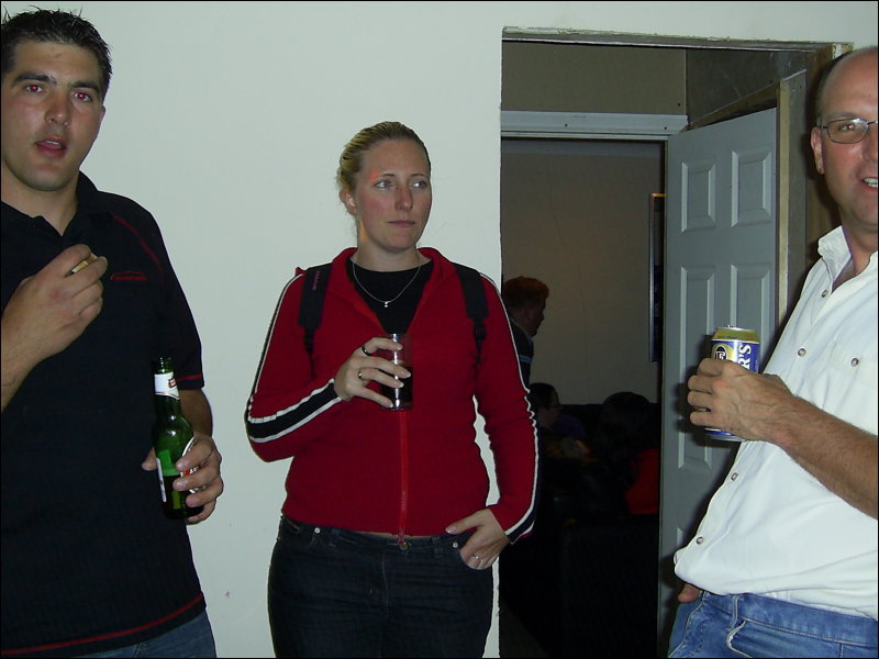 [SA402949.JPG]